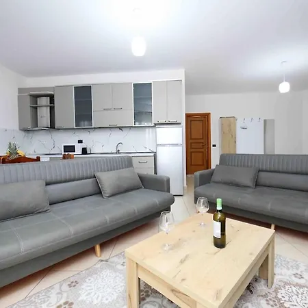 Keli's Place Apartment *
