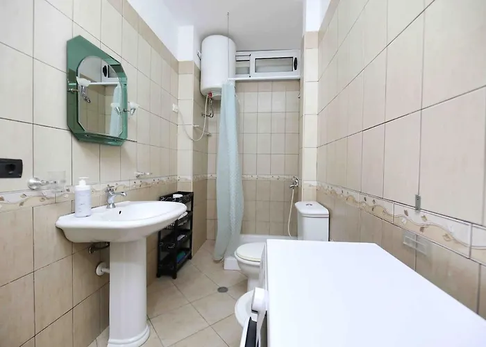 Keli's Place Apartment